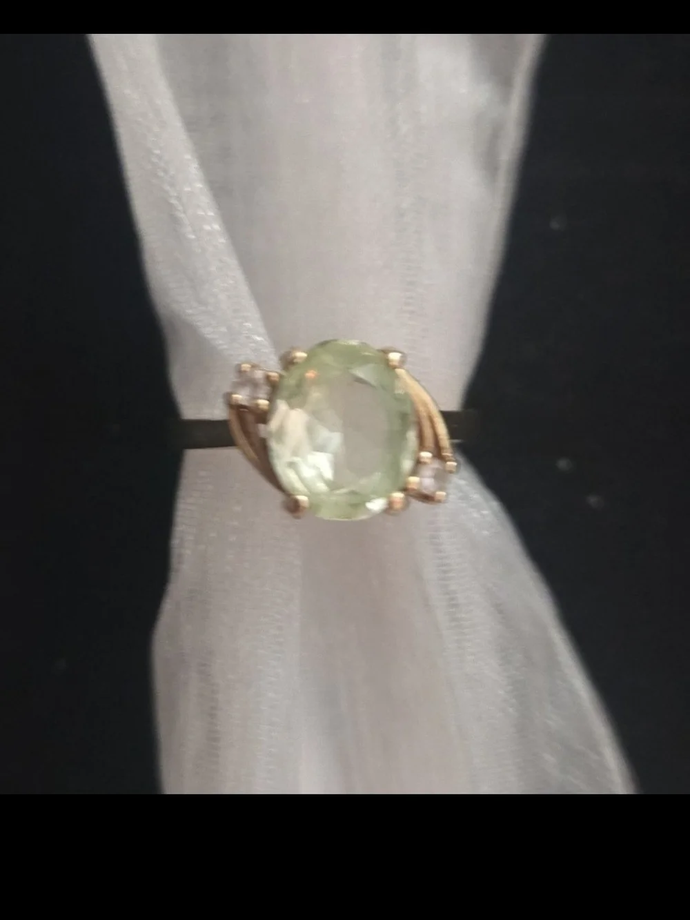 10k Gold Uranium Vaseline Glass Ring